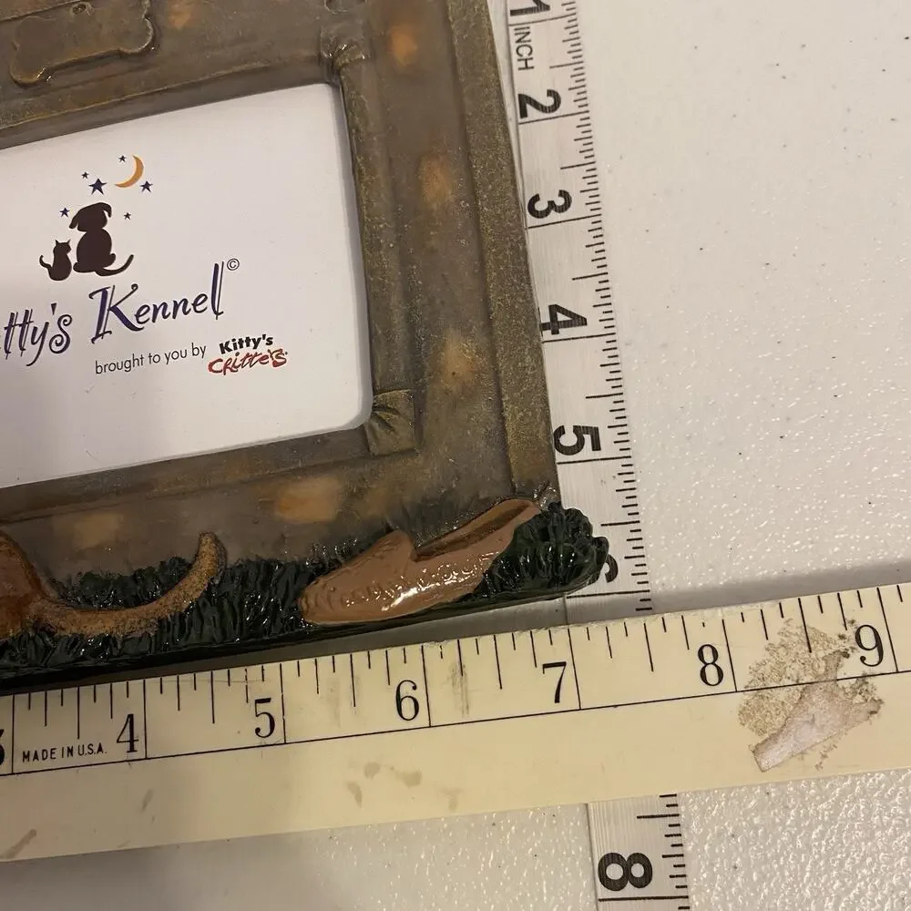 Kitty’s Kennel 4x6 Animals Dog Ceramic Picture Frame 4”x6”